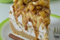 Apple Butter Cheesecake Recipe with Spiced Caramel Topping