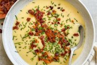 Creamy Whole30 Potato and Leek Soup with Crispy Bacon