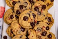 Gluten-Free Strawberry Chocolate Chip Cookies Recipe