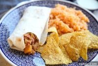 Mar’s Burritos: Authentic Mexican Wraps & Fresh Salsas