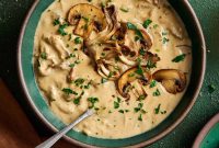 Velvety Vegan Mushroom Soup Recipe for Cozy Weeknights