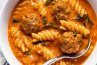 Creamy Italian Meatball Soup: Cozy Weeknight Recipe
