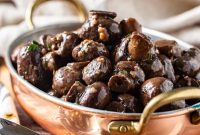 Garlic Butter Mushrooms Recipe — Quick Sautéed Mushroom Side Dish