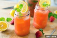 Strawberry Mint Vodka Lemonade Cocktail Recipe