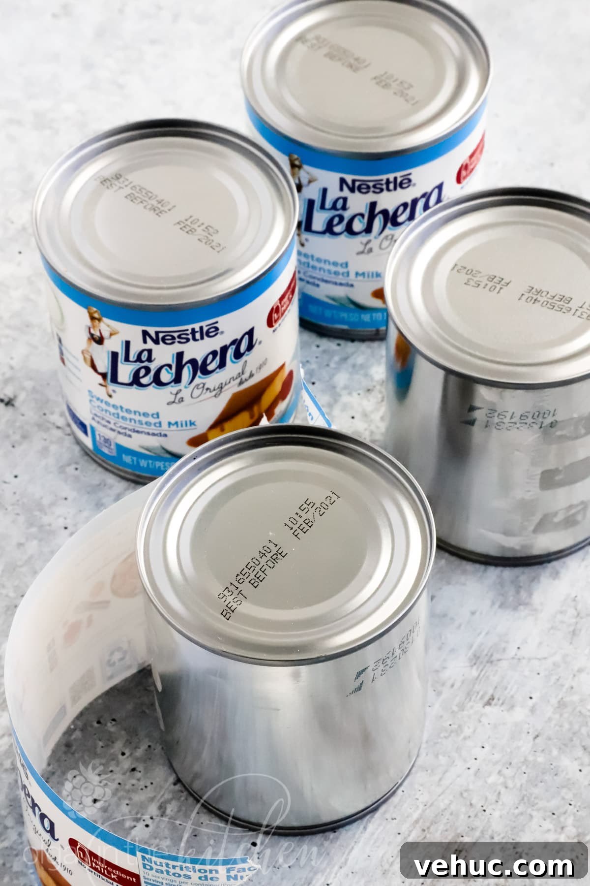 Dulce de Leche: How to Make Caramelized Condensed Milk at Home 5 An easy Dulce de Leche (Cooked Condensed milk) recipe with only 1 ingredient! Sweetened condensed milk is cooked until it becomes thick, creamy caramel-like pudding that you can use for many dessert recipes.