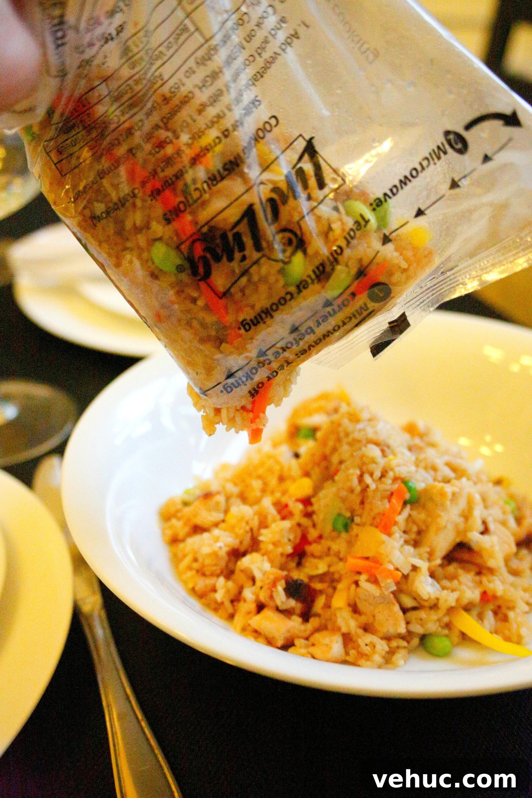 Dinner Party Shortcut: Ling Ling Fried Rice Recipe 4 Ling Ling Fried Rice makes for a perfect dinner party hack #FriedRiceFriday #IC (ad)