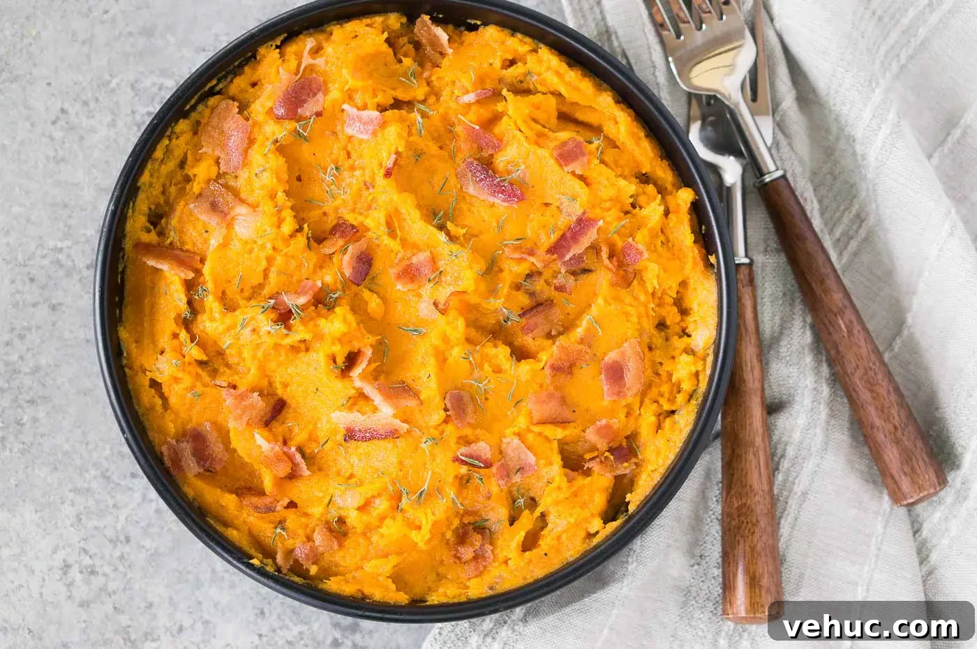 Creamy Mashed Sweet Potatoes with Crispy Bacon 3 close up image of mashed potatoes for thanksgiving dinner