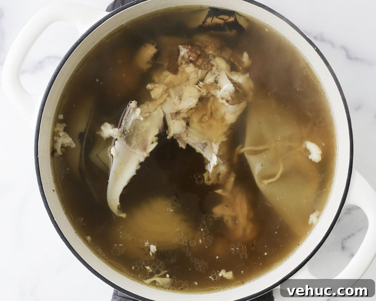 Rotisserie Chicken Pho Recipe: Quick Homemade Vietnamese Soup 12 img 14669 11