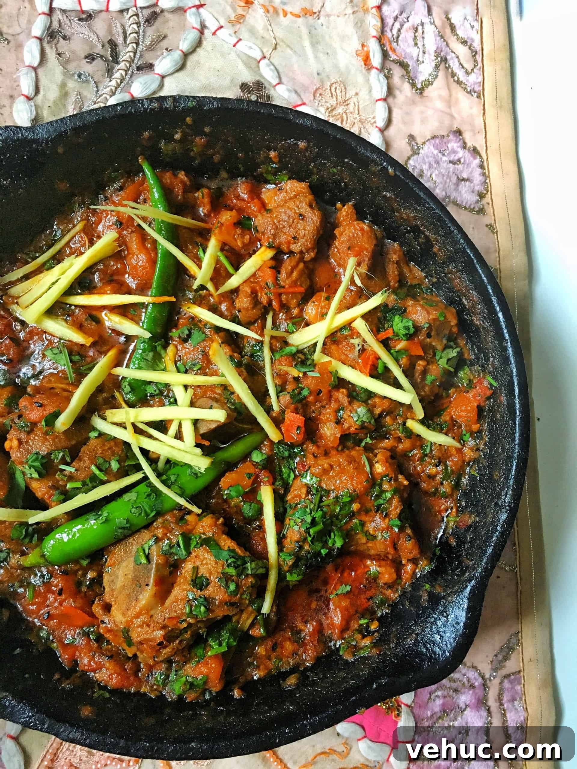 Mutton & Lamb Karahi (Karahi Gosht) Recipe – Authentic Pakistani Style 2 Lamb / Mutton Karahi - An Easy, Traditional Recipe