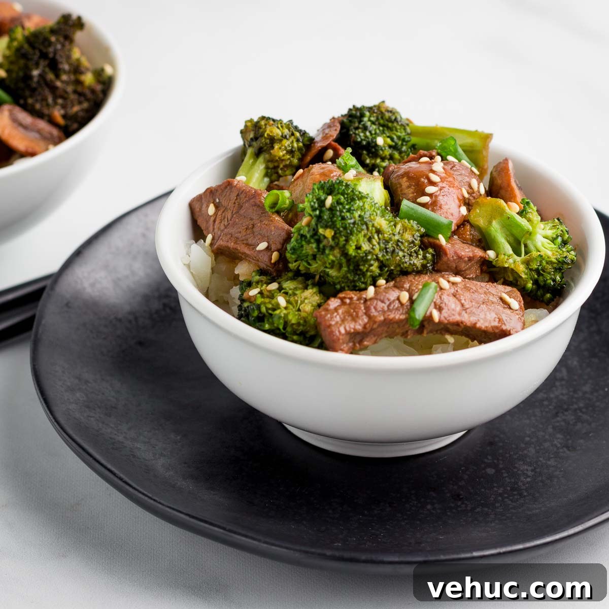Keto Beef with Broccoli and Mushrooms: Savory Low-Carb Stir-Fry 4 Keto Broccoli Mushroom Beef Bowls