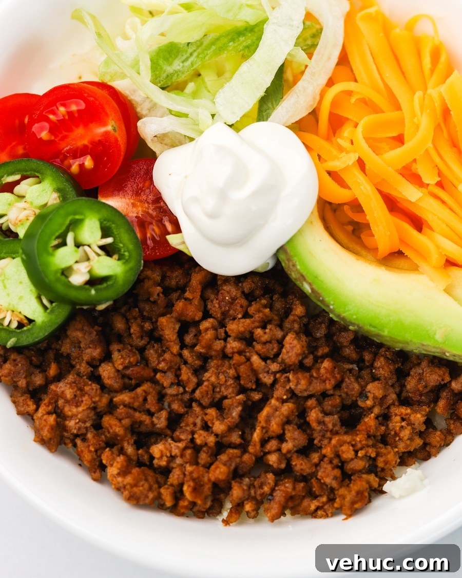 High-Protein Keto Taco Bowls for Low-Carb Meal Prep 3 close-up of keto taco bowls