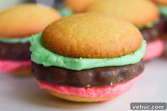Hamburger-Shaped Cookies: Fun Sandwich Cookie Recipe 3 Hamburger Cookies-4