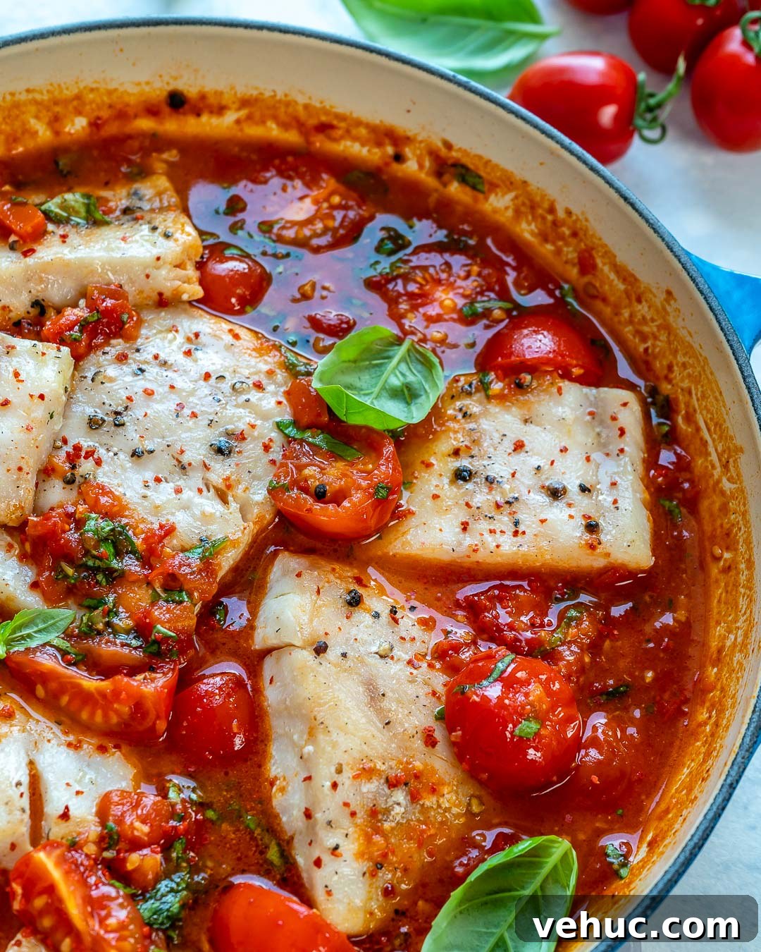Pan-Seared Cod with Tomato and White Wine Sauce 4 img 25824 3