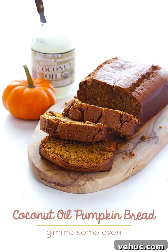 Coconut Oil Pumpkin Bread | gimmesomeoven.com #fall #recipe Coconut Oil Pumpkin Bread | gimmesomeoven.com #fall #recipe