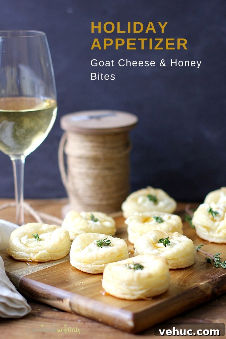 27 Festive Christmas Finger Food Appetizers for Holiday Parties 13 Goat cheese and honey bites for christmas