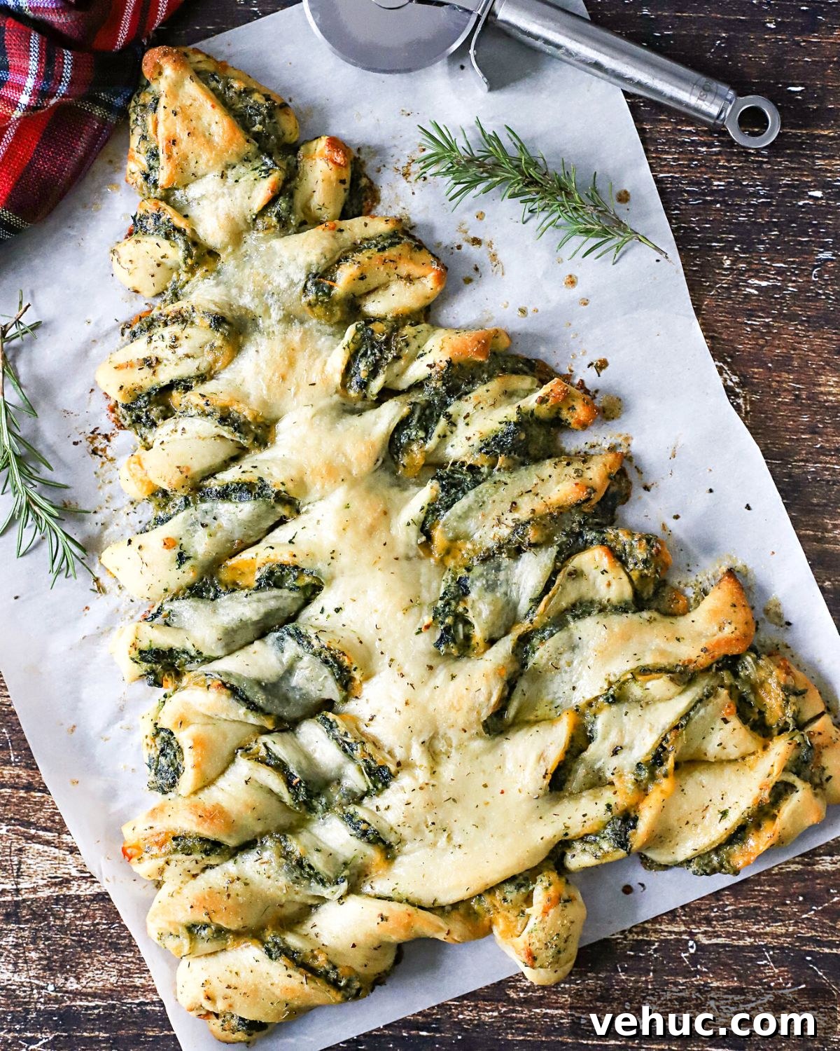 27 Festive Christmas Finger Food Appetizers for Holiday Parties 5 Christmas tree shaped appetizer