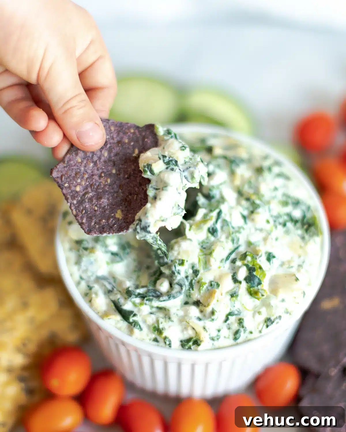 71 Festive Christmas Party Appetizers Your Guests Will Love 17 spinach artichoke dip
