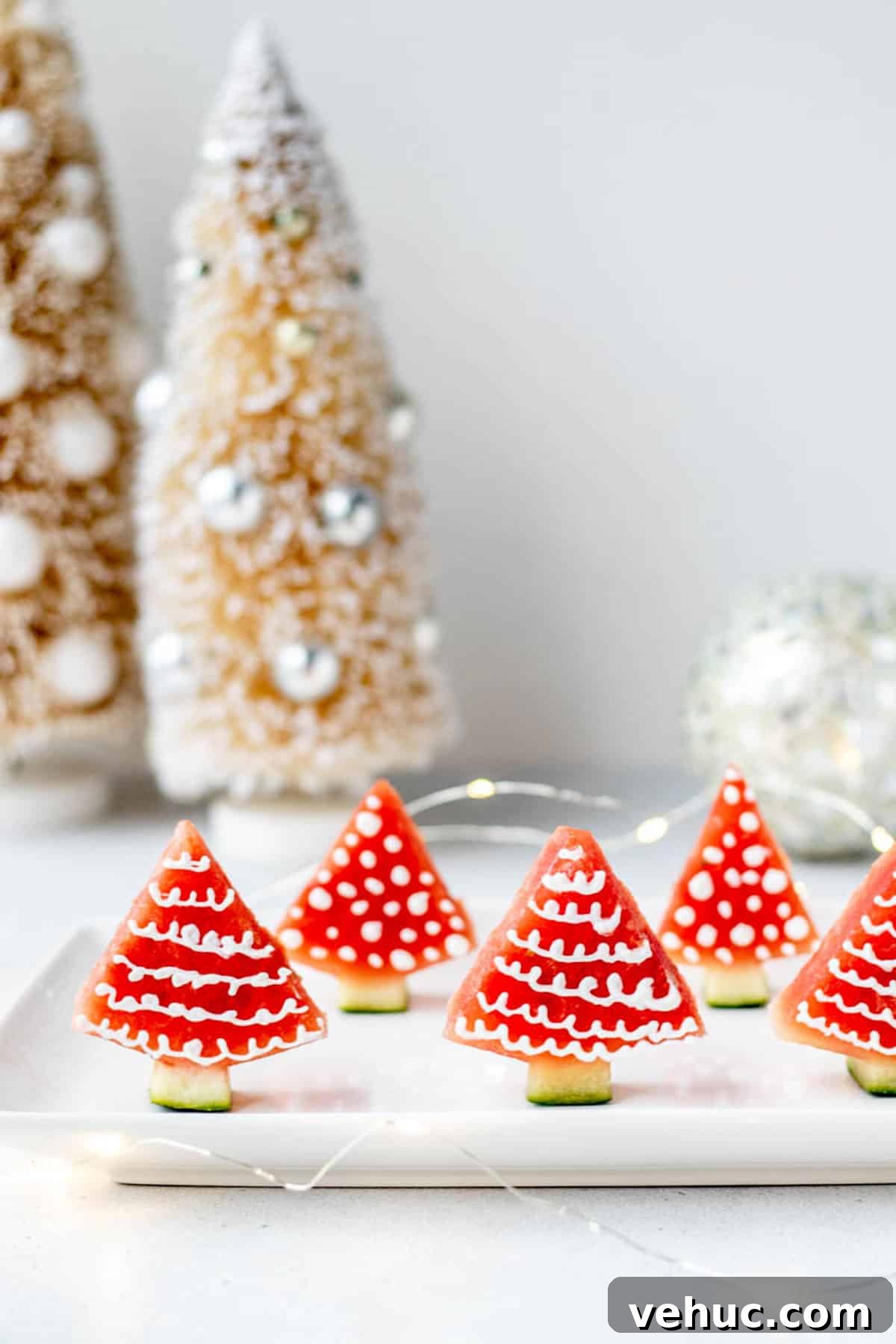 71 Festive Christmas Party Appetizers Your Guests Will Love 5 watermelon christmas tree
