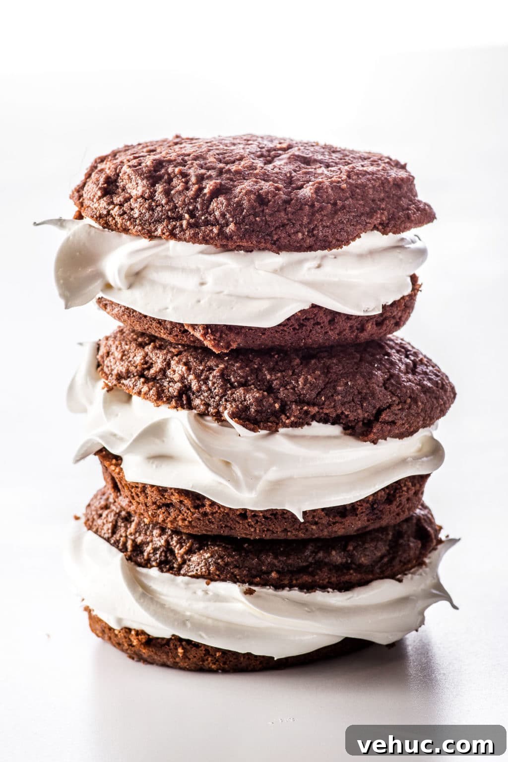 Keto Whoopie Pies with Marshmallow Filling — Low-Carb Gluten-Free 6 img 2905 5