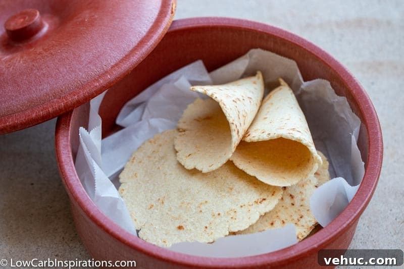 Low-Carb Flour Tortilla Substitute Recipe for Keto Wraps 4 Low Carb Tortilla Recipe (Flour Tortilla Substitute)