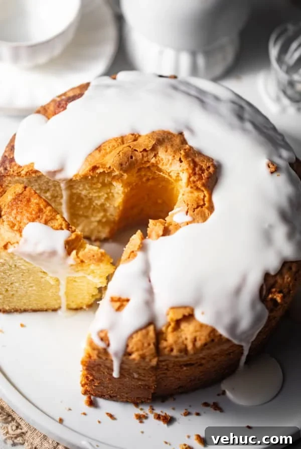 Decadent Oreo Pound Cake Recipe: Moist Cookies and Cream Loaf 13 mile high pound cake with vanilla glaze