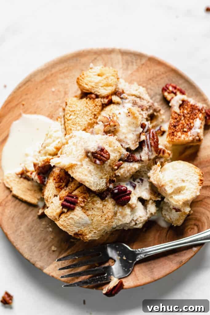 Pecan Bread Pudding with Creamy Vanilla Sauce 3 img 3328 2