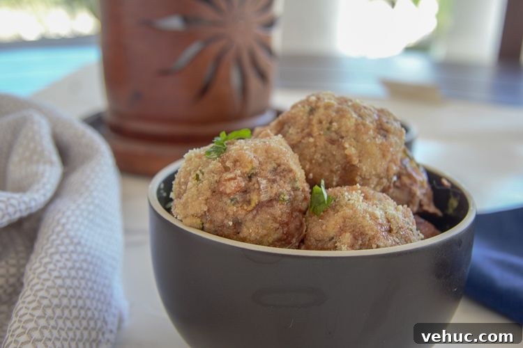Zucchini Chicken Meatballs with Garlic and Herbs 2 chicken zucchini balls