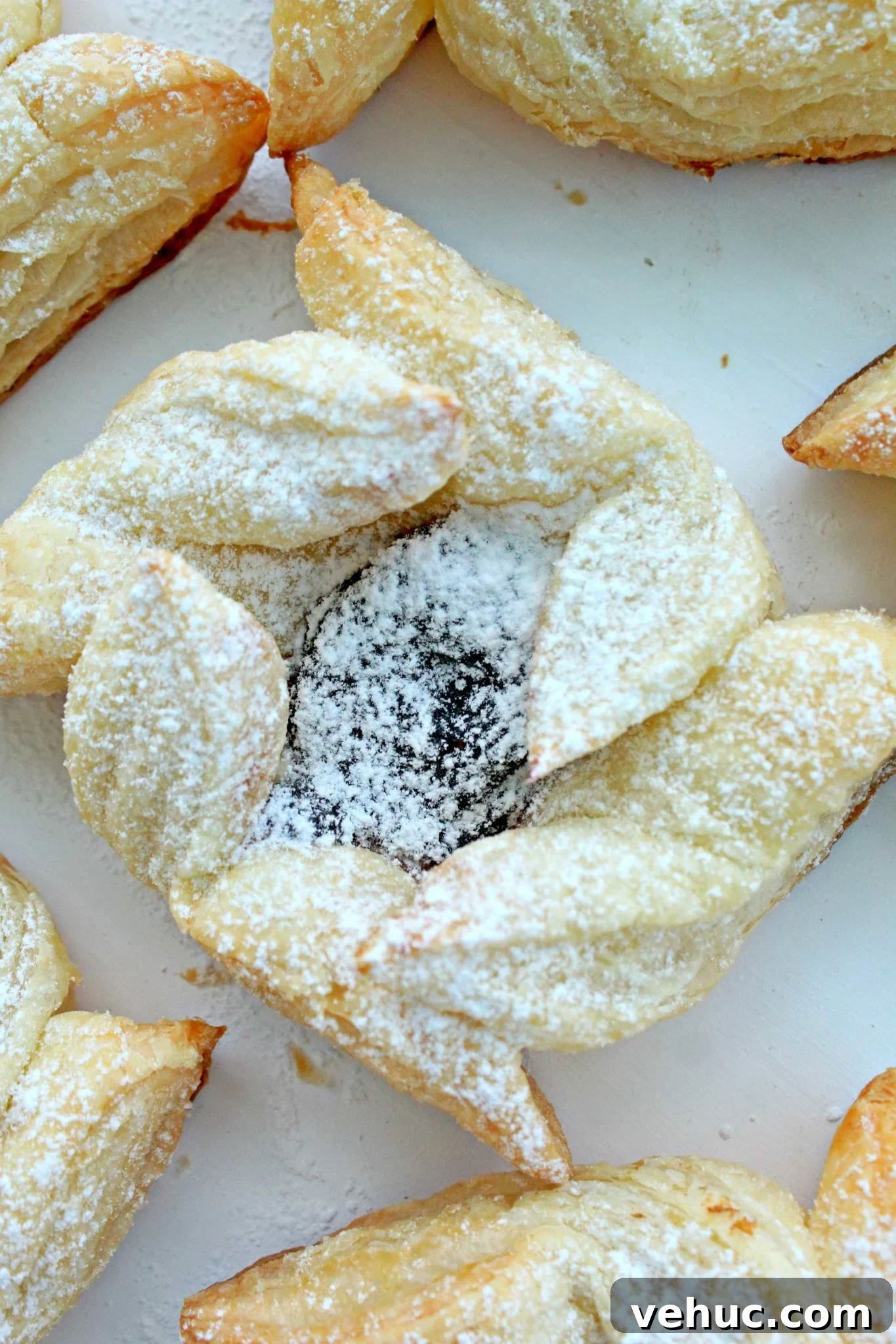 40+ 30-Minute Family Meals for Busy Weeknights 38 mini blackberry tarts