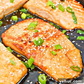 Keto Sriracha Salmon