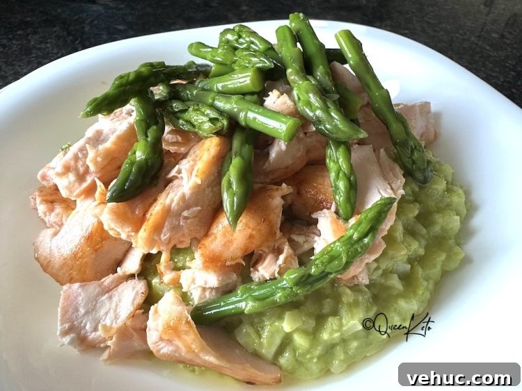 Keto Salmon and Asparagus Risotto Recipe for Low-Carb Meals 3 img 593826 2