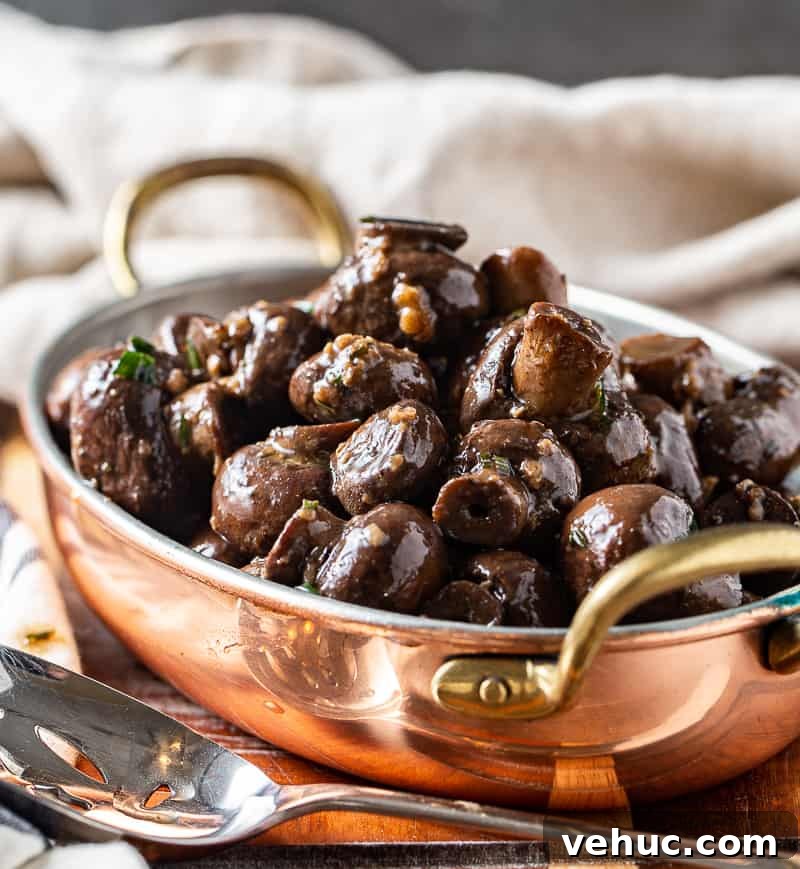 Garlic Butter Mushrooms Recipe — Quick Sautéed Mushroom Side Dish 2 garlic butter mushrooms