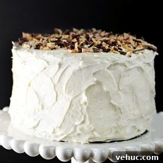 Peppermint Chocolate Cake Recipe - Chocolate Cake has to be an all-time favorite cake recipe and this Peppermint Chocolate Cake version is perfect for the holidays.