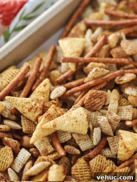 Nutella Muddy Buddies Recipe: Chocolate Hazelnut Snack Mix 8 Chex Party Mix