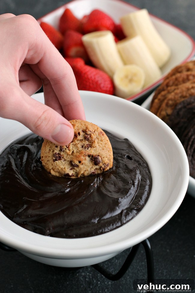 Gluten-Free Chocolate Peanut Butter Fondue Recipe for Dipping 3 Chocolate Peanut Butter Fondue with gluten-free cookies and fruit