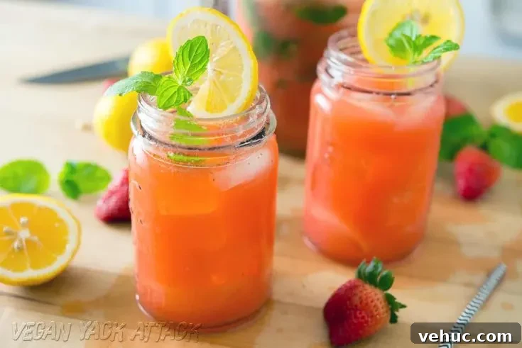 Boozy Mint Strawberry Lemonade
