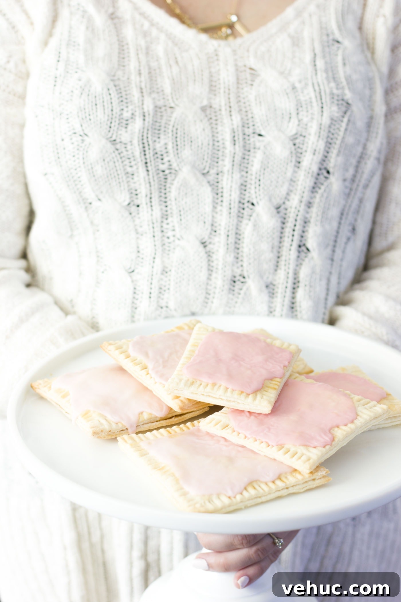 Homemade Raspberry Pop-Tarts Recipe: Flaky Pastry with Jam Filling 2 pink-ombre-homemade-pop-tart-recipe