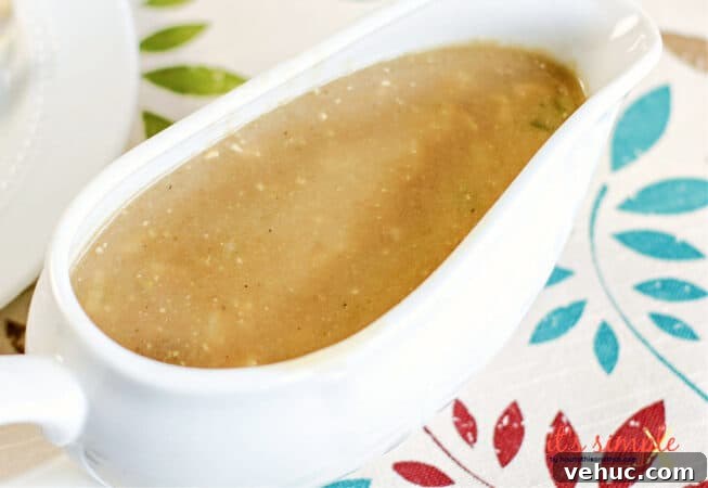 Savory Turkey Giblet Gravy Recipe for Holiday Feasts 2 keto giblet gravy in dish.
